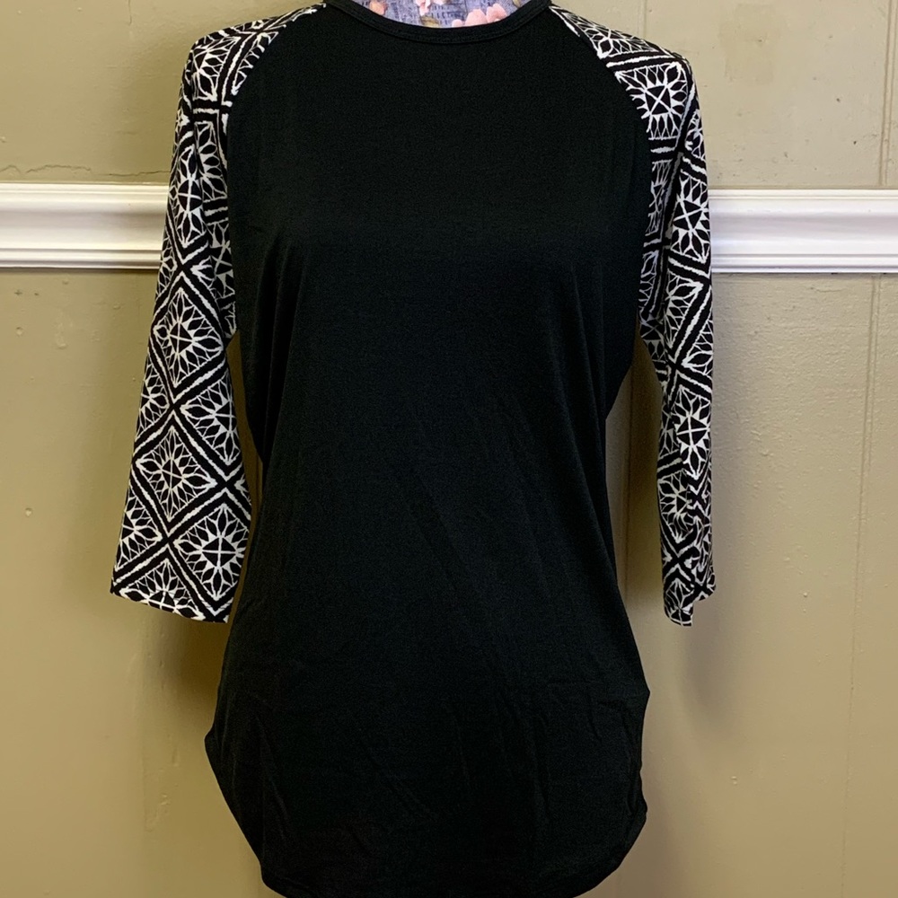 Lularoe Randy in the new prints